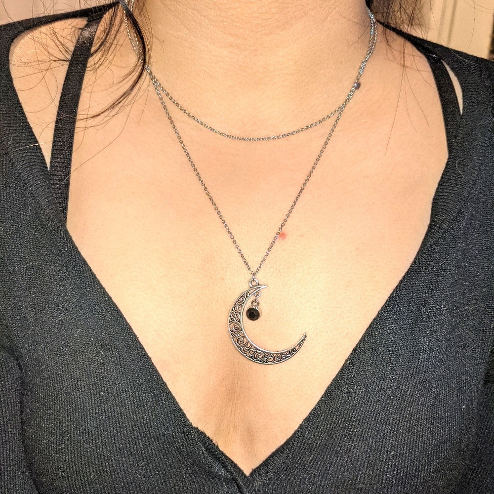 Gothic Crescent Moon Choker Necklace Black Pendant